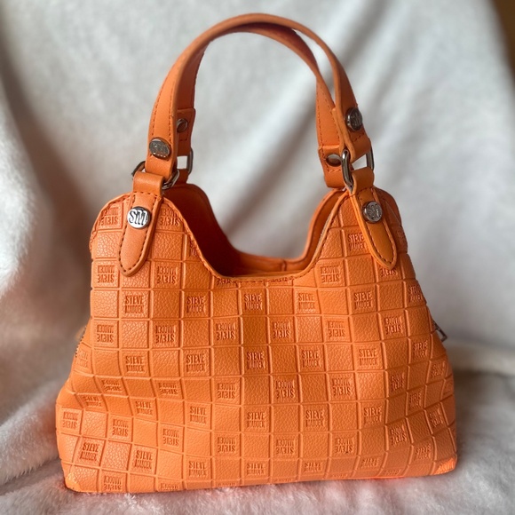 Steve Madden orange small purse - Picture 2 of 8